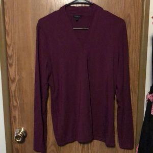 Long sleeve burgundy V-neck shirt